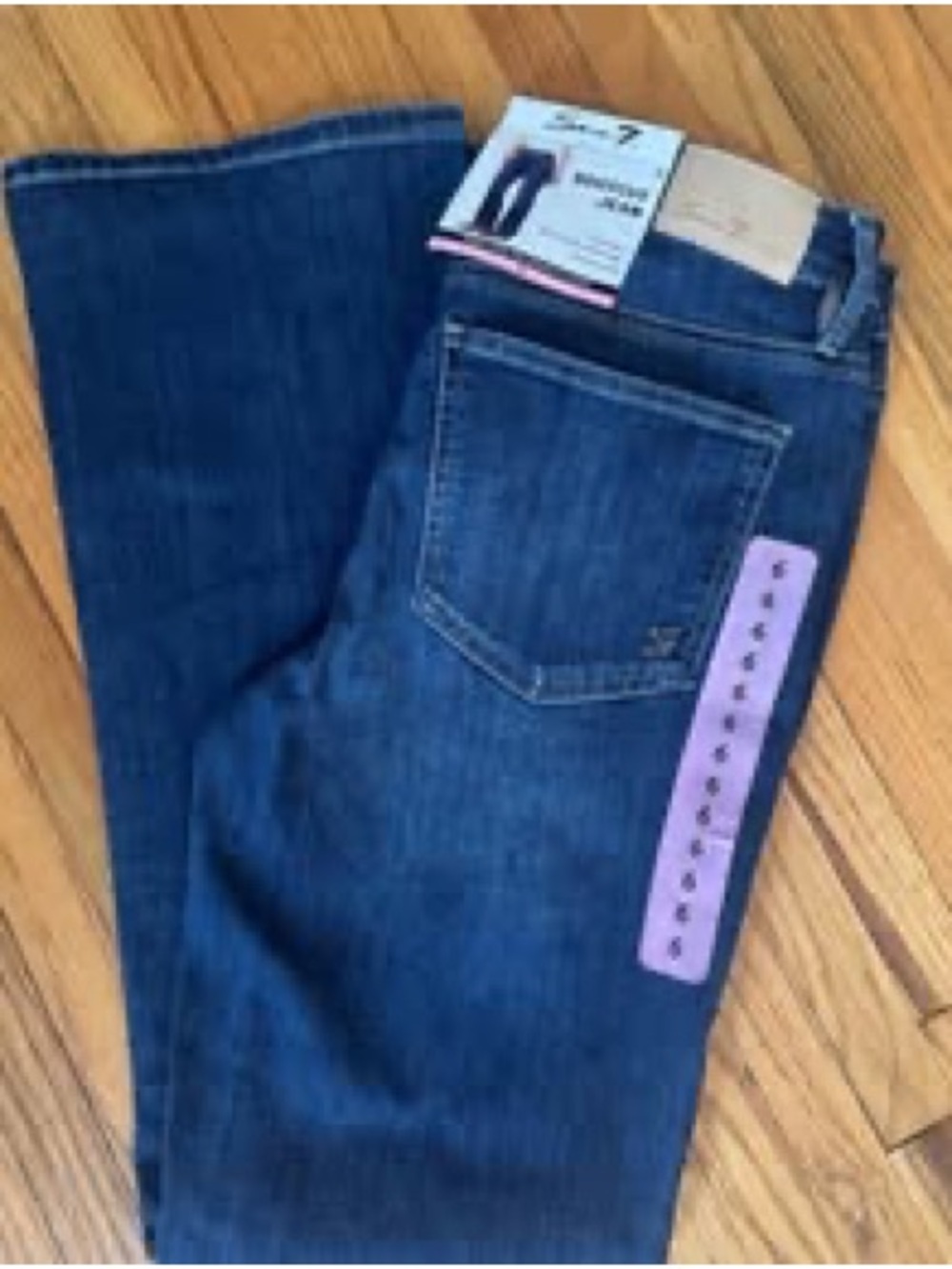 NWT Seven7 Bootcut Jeans, Size 6, MSRP $79.00